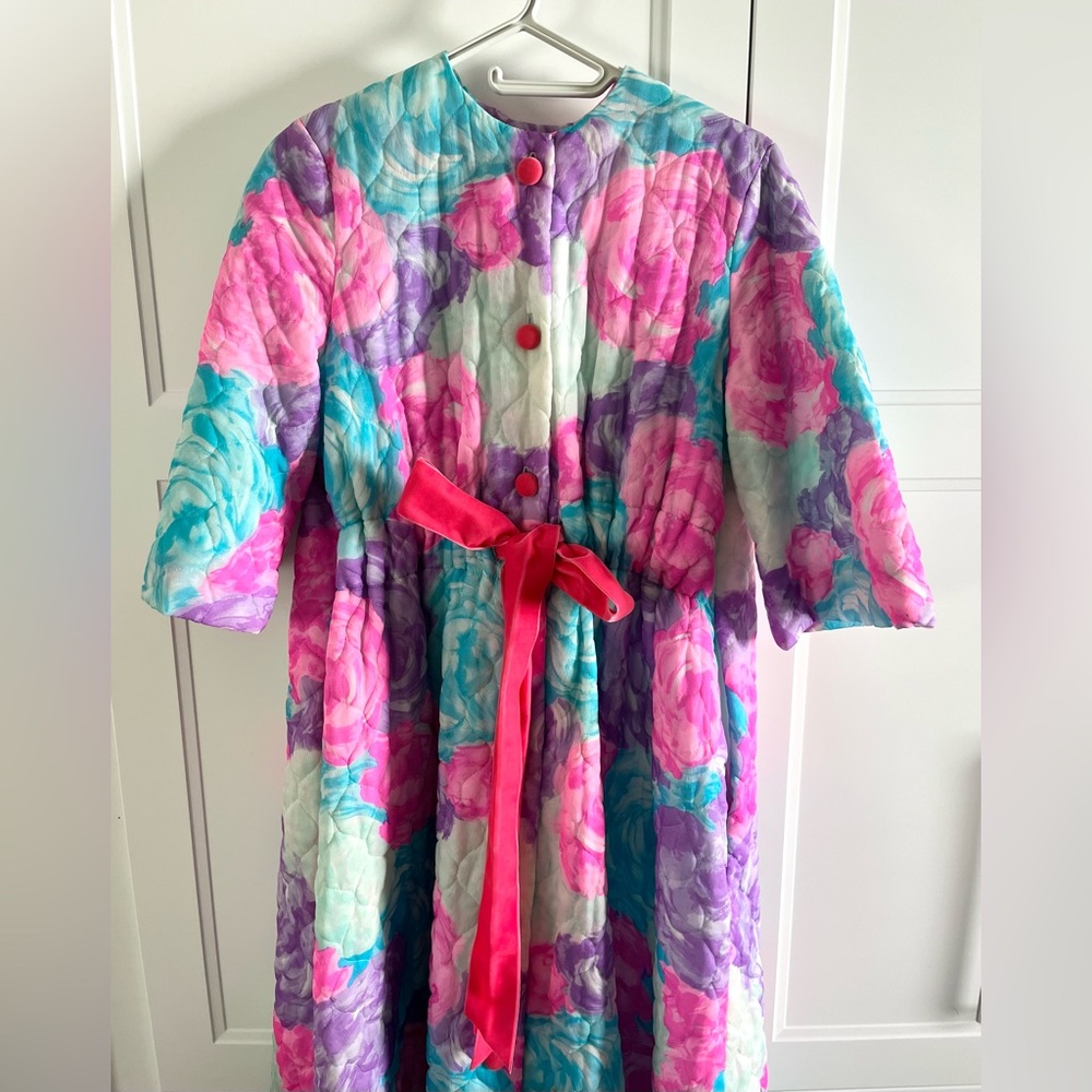 Floral Kimono Style House Dress size M?